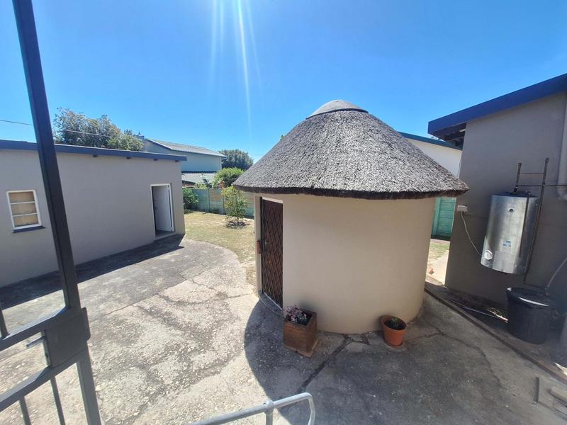 3 Bedroom Property for Sale in Albertinia Western Cape